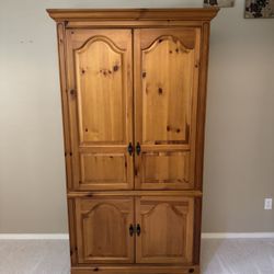 Solid Wood Entertainment Center - Broyhill - Lighted Display Cabinet