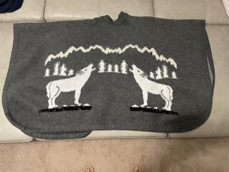 Wolf Pattern Wool Poncho