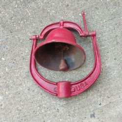 Antique No. 8 Cast Iron Dinner Bell Farmhouse Church School Farm