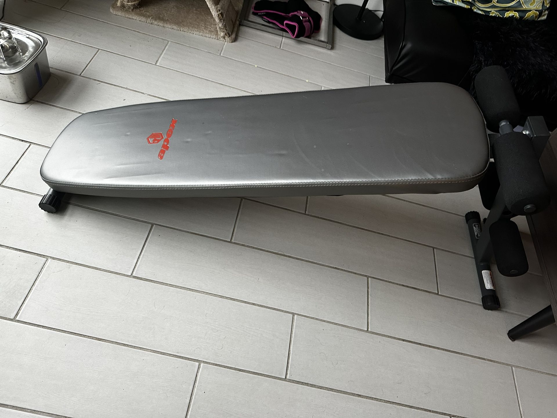 Apex Adjustable Sit-Up / Ab Workout Bench – Sturdy Home Gym Equipment