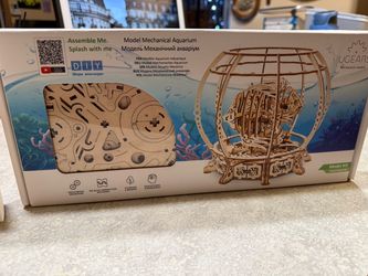 Ugears model kit - mechanical aquarium