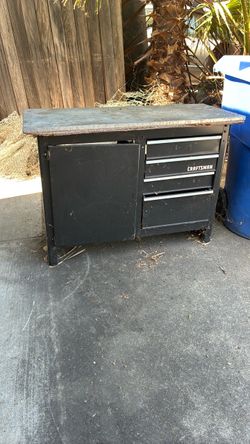 Craftsman work bench