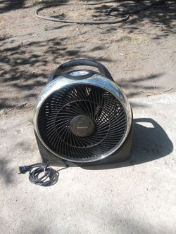 !! Tabletop Fan Works Great
