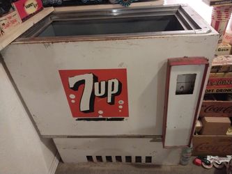 Vintage 7 Up Soda Fridge 
