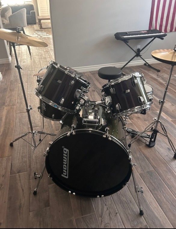Ludwig Drum Set Barely Used