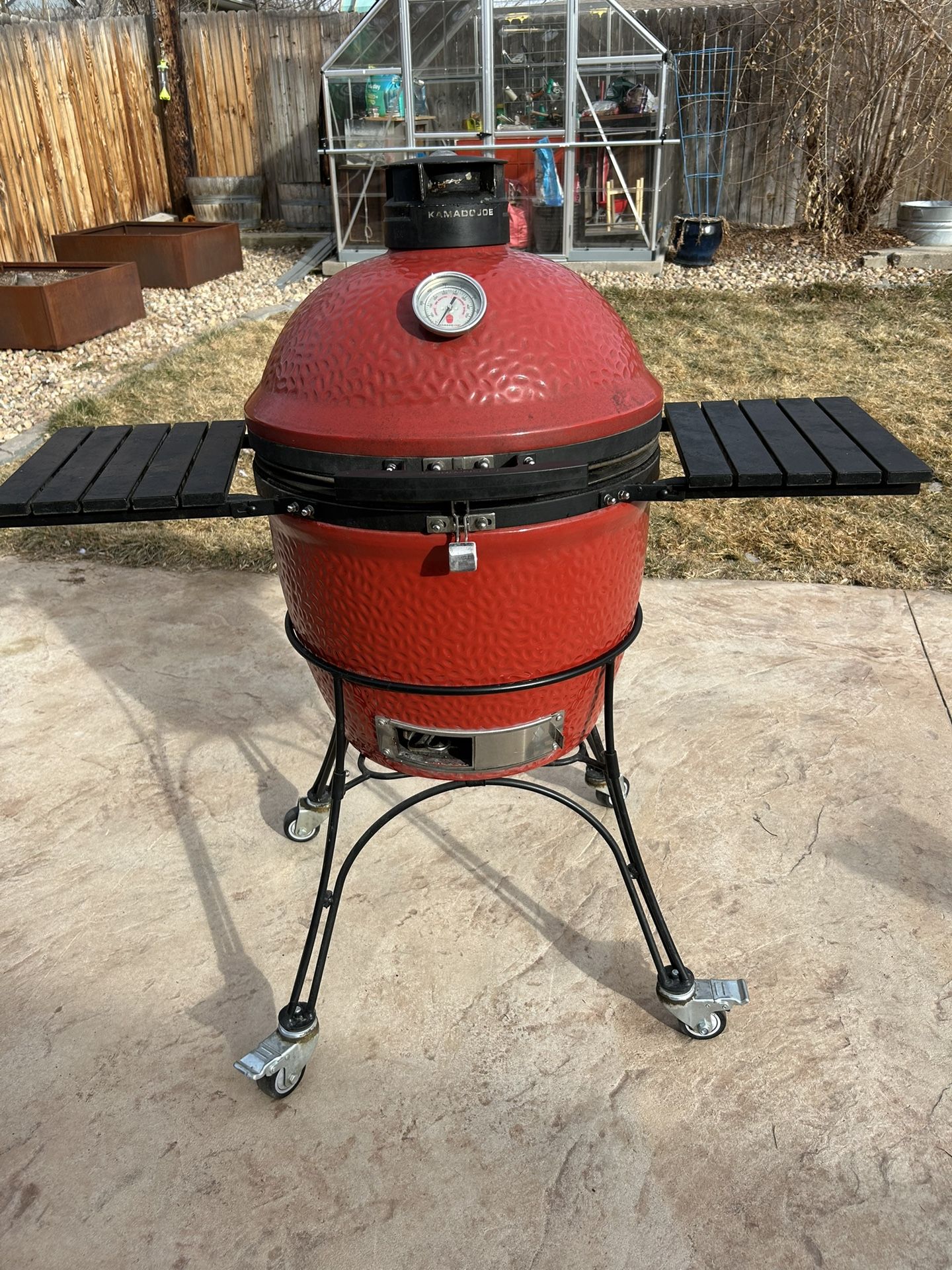 Premium Outdoor Smoker + Rotisserie Kit – Like New, $800 FIRM