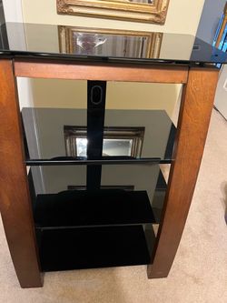 Three tier glass shelf