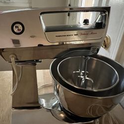 Vintage Hamilton Beach Chrome Mixer