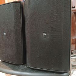 ELECTRO-VOICE.....PAIR.  PERFECT CONDITION...WOOFER AND TWEETER. SOUND GOOD AND STRONG
