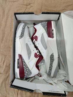 Air Jordan 4s