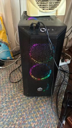 Gaming PC+ accessories for free
