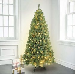 9FT Pre-Lit Christmas Tree, Premium PVC Branch Tips, 750 Warm White Lights, Artificial Green XmaTree