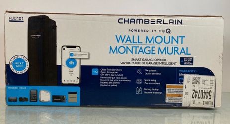 BRAND NEW Chamberlain RJO101 Ultra-Quiet Wall Mount Garage Door Opener with Battery Back