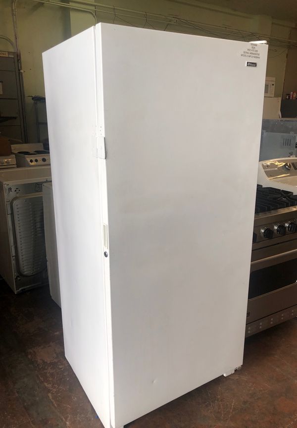 General standing up freezer 32x70x29 for Sale in San Jose, CA - OfferUp