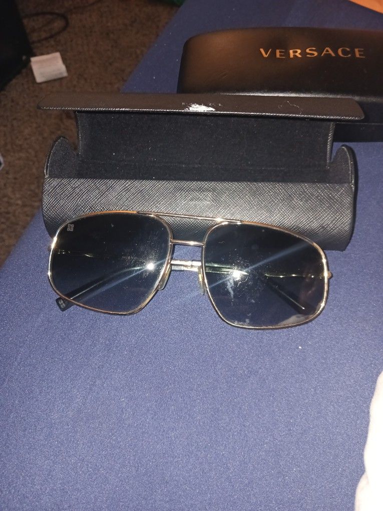 Givenchy Shades Official