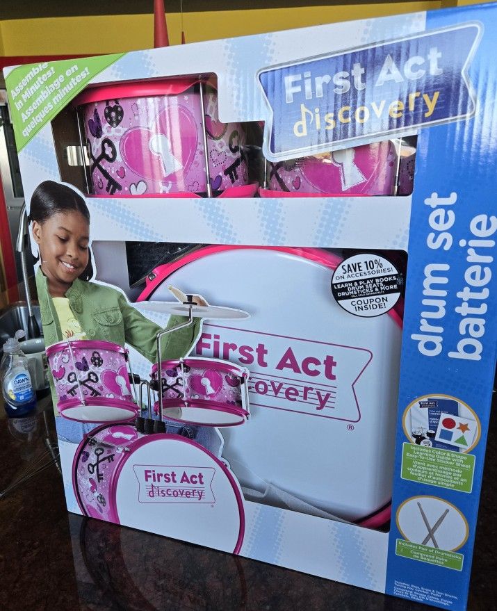 New In Box Kids Drum Set,pink