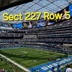 Los Angeles Chargers Sect 227 Row 5