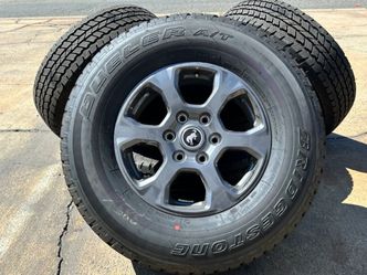 WE INSTALL - Ford Bronco 17x7.5" wheels 6x5.5 BRIDGESTONE 255/75R17 100%