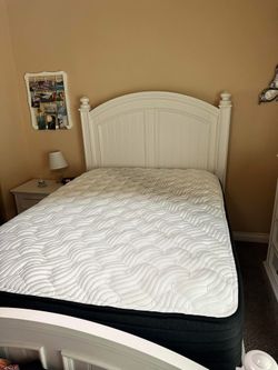 Selling Fast! Up to 80% Off Retail – Luxury Beds