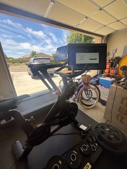 Peloton Bike+