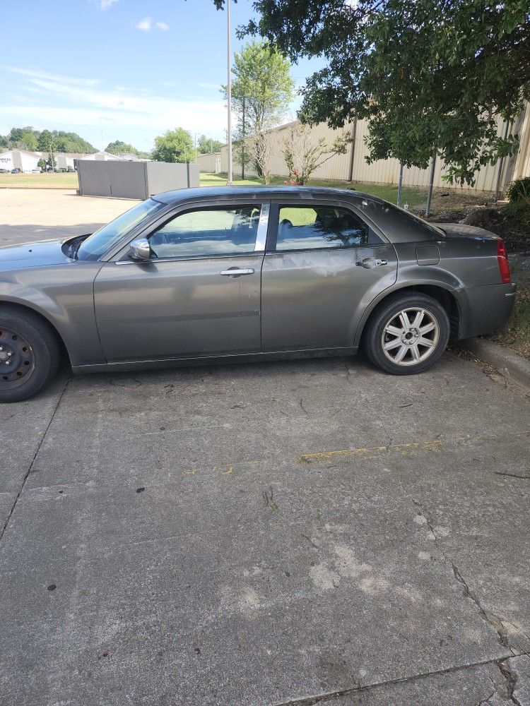 2010 Chrysler 300