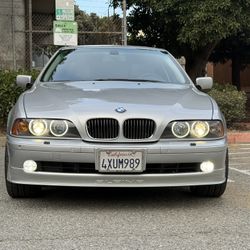 2002 BMW 540i