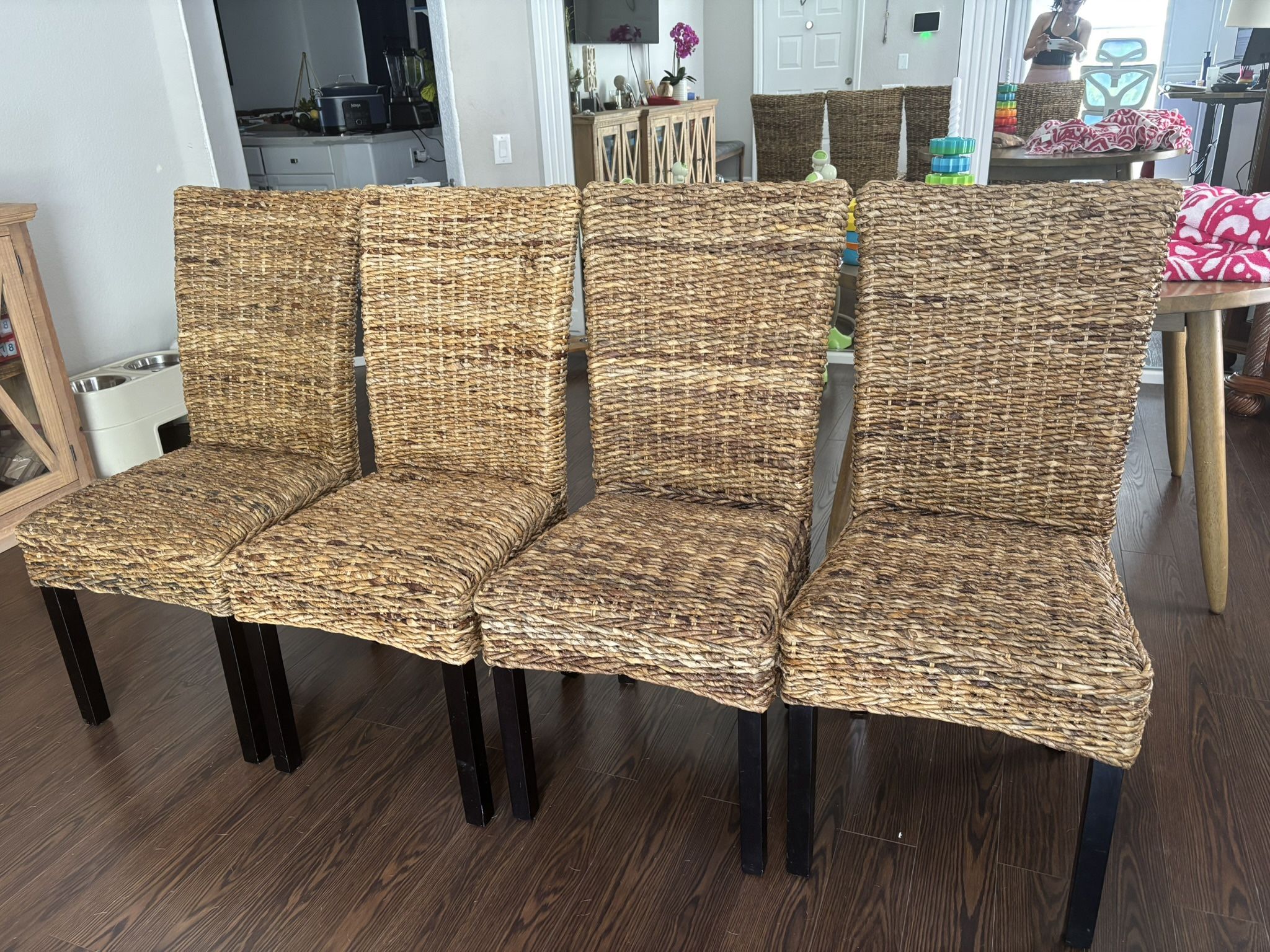 Table And Chairs Wicker