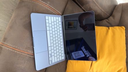 Apple MacBook Neo