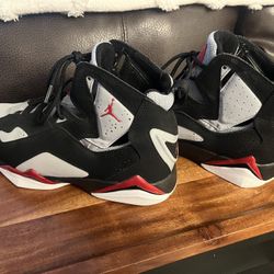 Nike Air Jordan True Flight 'Black Red Grey' Size 9.5