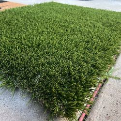 Artificial Turf Remnants 