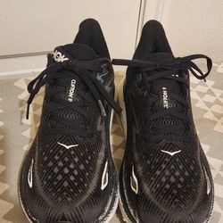 Hoka Clifton 9