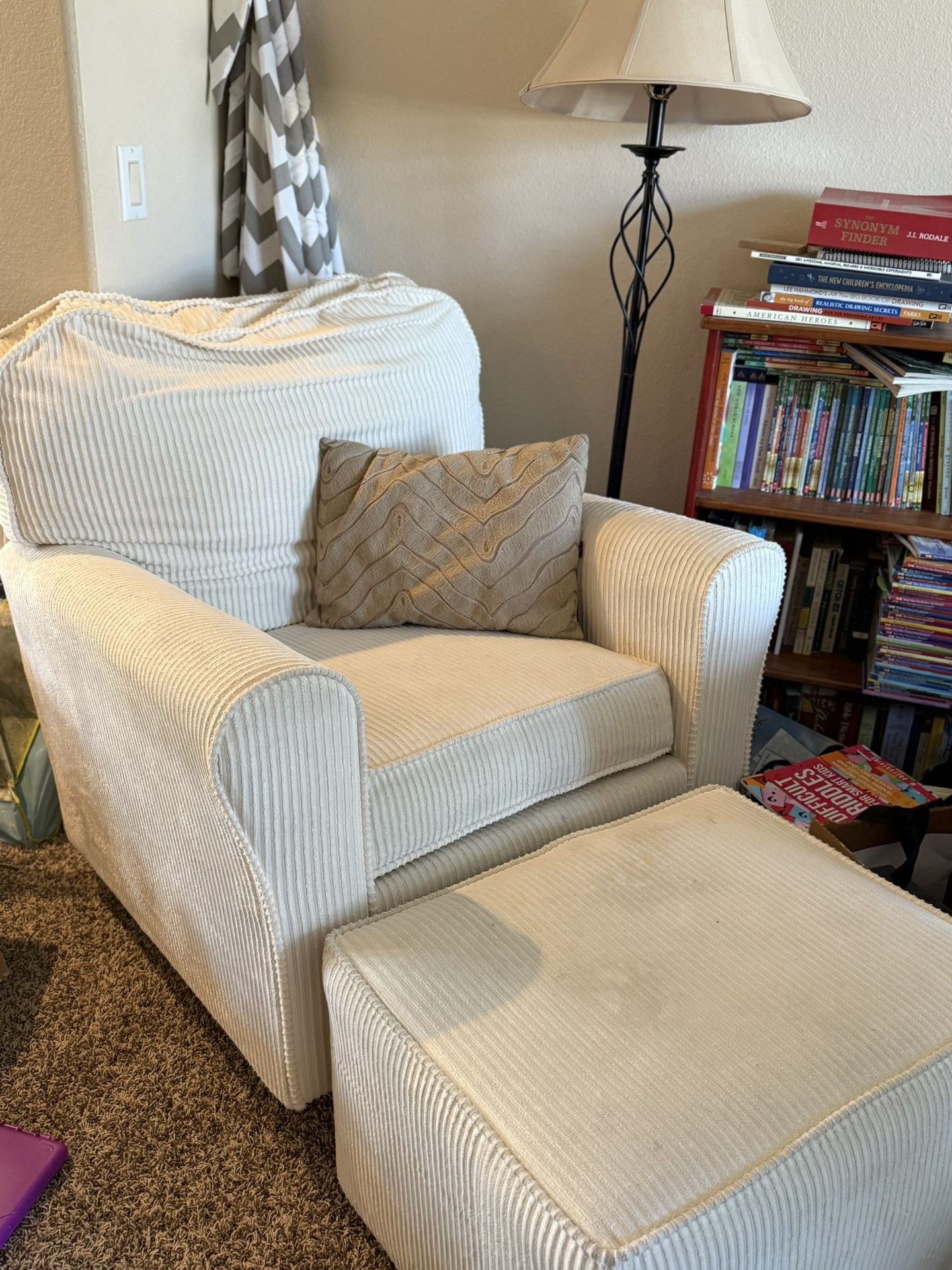 Rocking Chair With Ottoman