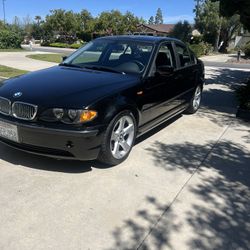 2004 BMW 328i 