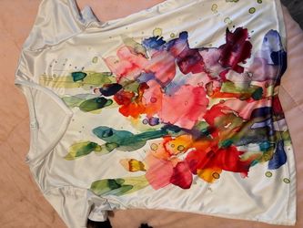 White Top with Watercolor Floral size large polyester Print