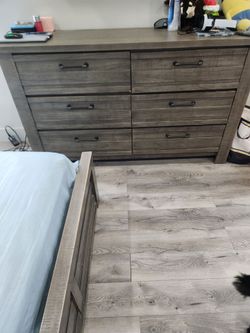 Queen bed frame, dresser