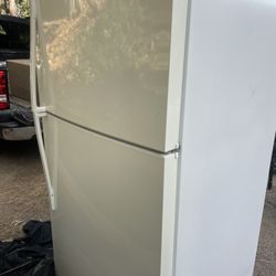 Refrigerator Whirlpool 