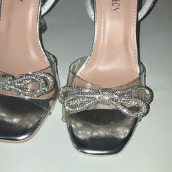 Free Rhinestone Heels Womens Size 6