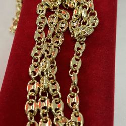 14k Gold Plated Puffy GG Links  Big Necklace