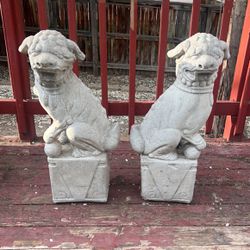 Concrete Chisese Dog Statues