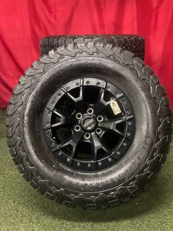 2024 Ford Raptor R Beadlock 6 Lug Takeoffs 17 Inch OEM Wheels