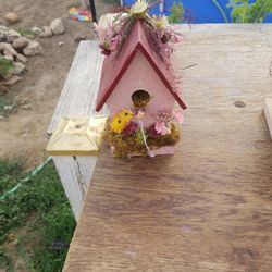   Bird House Or Deco