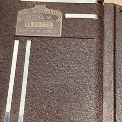 A Vintage Mini Projector  Plug It In And See The Lights Come On Before You Buy It 