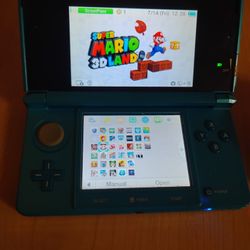 [LOADED WITH GAMES]  Aqua Blue 3DS With Charger + 128gb SD Card