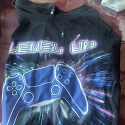 Level up  shirt for boys size 14/16 Xl