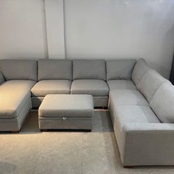 Sectional Couch 