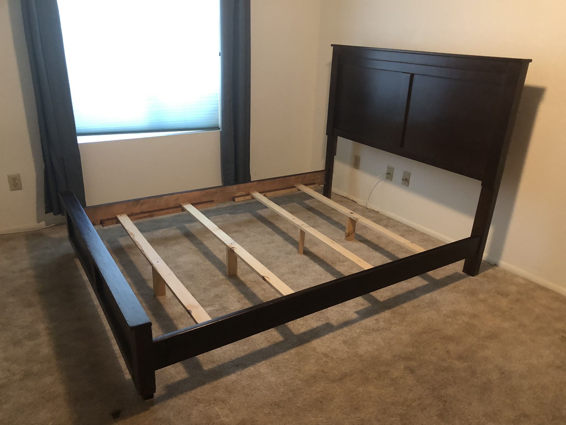 Queen bed frame for Sale in Peoria, AZ OfferUp