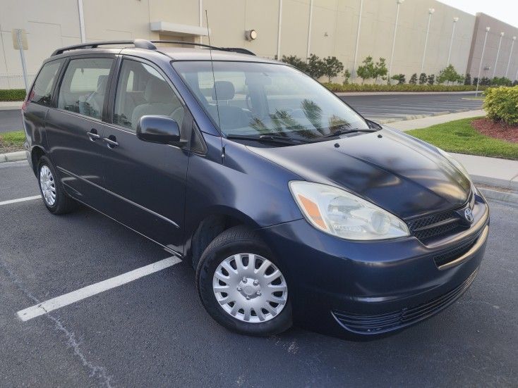 For Sale Toyota Sienna 2005