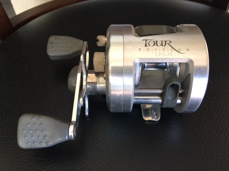 Quantum Nitrous Baitcaster for Sale in Fresno, CA - OfferUp