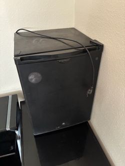 Frigidaire Black Mini Fridge