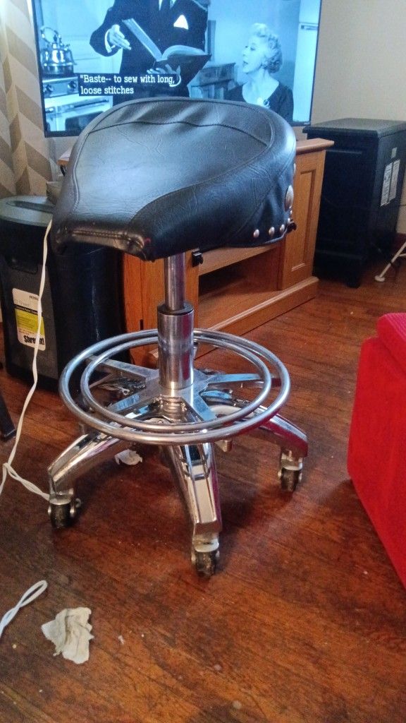 Barstool
